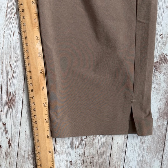 Athleta Brooklyn Mid Rise Ankle Utility Pant sz 6 Pyrite Brown Pockets Light - Picture 14 of 15